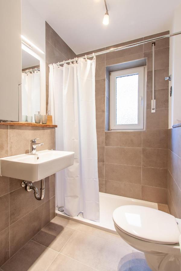 Modern & Spacious Apartment For Up To 8 Persons Würzburg Kültér fotó