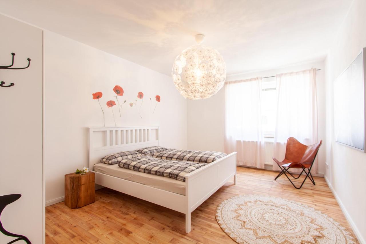 Modern & Spacious Apartment For Up To 8 Persons Würzburg Kültér fotó