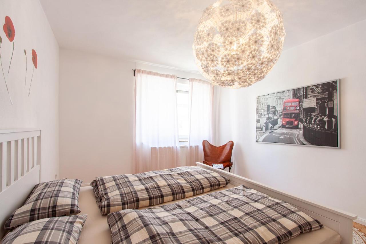 Modern & Spacious Apartment For Up To 8 Persons Würzburg Kültér fotó